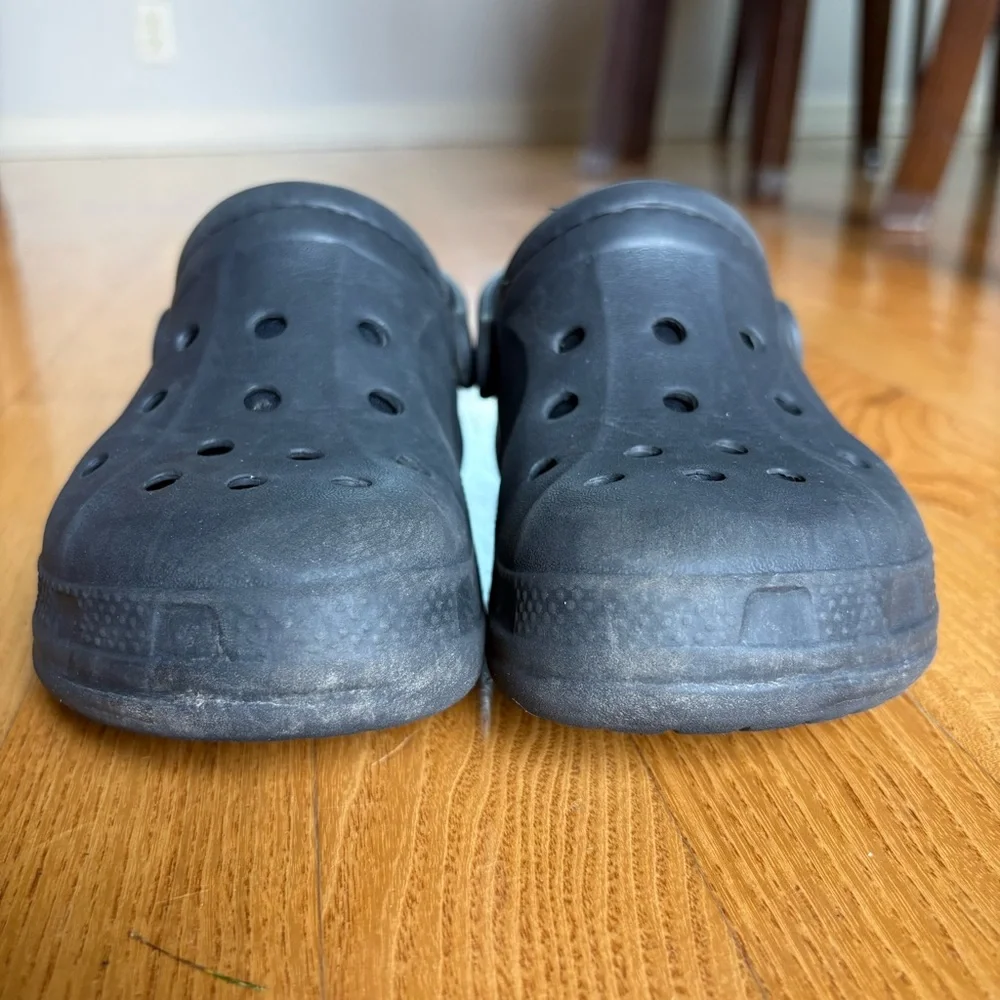 Crocs faux fur lined black winter clogs cold weather little boys girl size 12 13